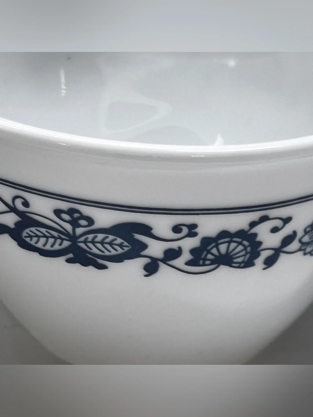 Corelle Corning Old Town Blue Onion Hook Handle Coffee Cups 4 W/ Cream Sugar - Picture 10 of 10
